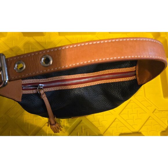 Dooney & Bourke Black Pebble Grain Leather Hobo Bag With Tan Accents & Red Inter - Picture 3 of 10